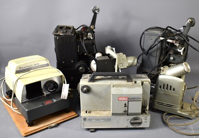 Lot 75 - A group of vintage film and slide projectors...