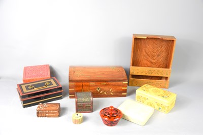 Lot 24 - A group of jewellery boxes and trinket boxes...
