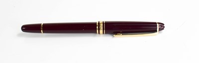 Lot 424 - A Montblanc Meisterstuck fountain pen, number...