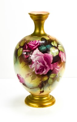 Lot 146 - A fine Royal Worcester bulbous vase by circa...