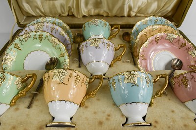 Lot 123 - A cased set of Royal Crown Derby tea cups and...