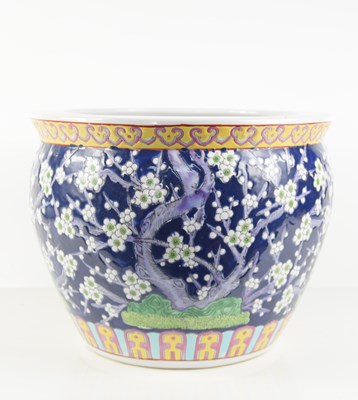 Lot 208 - A 20th century Chinese jardiniere or fish bowl,...