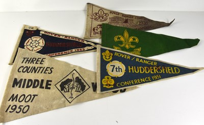 Lot 60 - A group of vintage Scouts and Girl Guides...